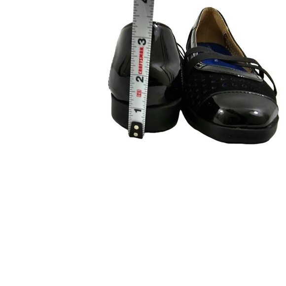 Adrienne Vittadini Sport Faine Criss Cross Strap Women’s Size 6M Flats - Unworn - Picture 8 of 16